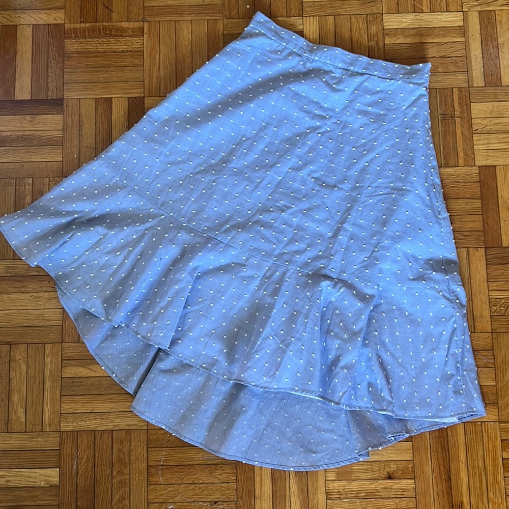 Nowadays blue/white embroidered polka dot flounce skirt Size JXS